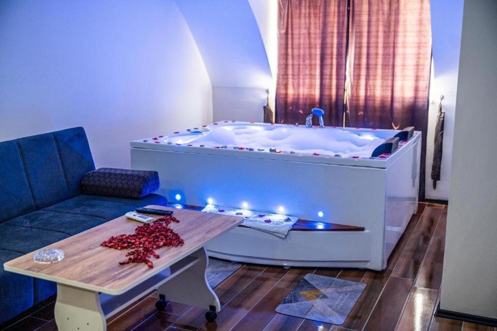 Ayya Suit Hotel Eskihisar Esterno foto